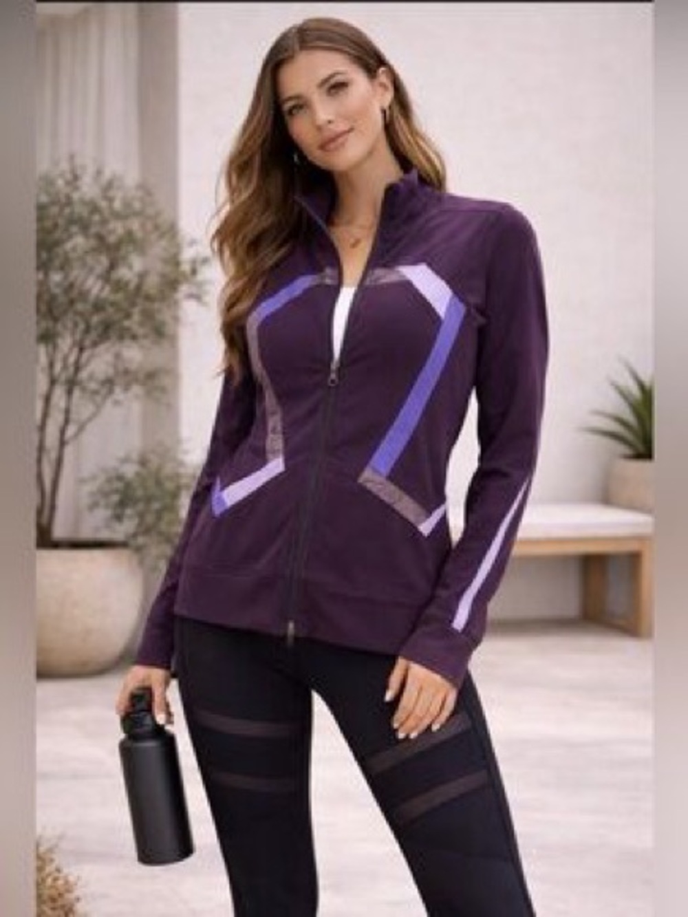 ⚽️ LULULEMON - Purple Jacket - Fits Size 4/6